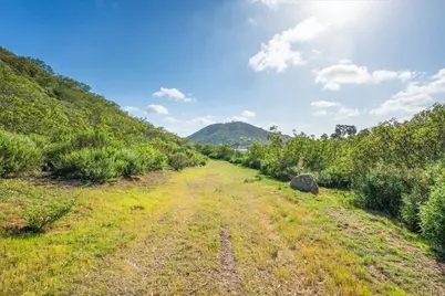 20545 Aguilera Lane, Escondido, CA 92029 - Photo 14