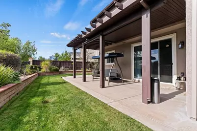 35965 Darcy Pl, Murrieta, CA 92562 - Photo 16