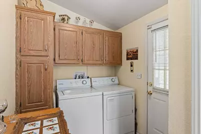 2280 E Valley Parkway #4, Escondido, CA 92027 - Photo 16