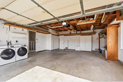 2049 Camino Dr, Escondido, CA 92026 - Photo 26