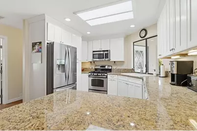 5229 Don Valdez Drive, Carlsbad, CA 92010 - Photo 4