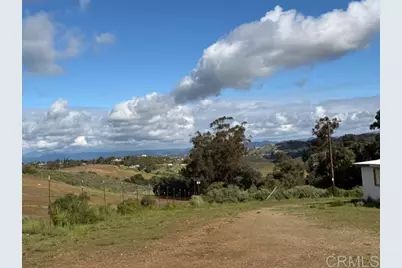 2576 Green Hills Way, Vista, CA 92084 - Photo 6