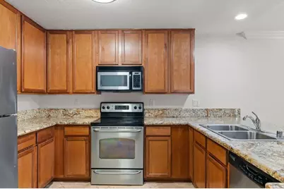 1075 N Escondido #104, Escondido, CA 92026 - Photo 4