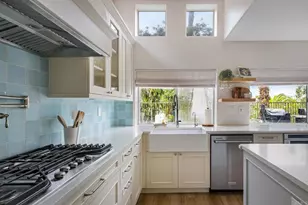 7060 Zubaron Ln, Carlsbad, CA 92009 - Photo 14