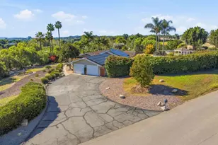 929 Pepper Tree Ln, Fallbrook, CA 92028 - Photo 1