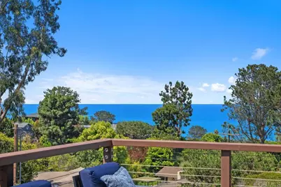 555 Amphitheatre Drive, Del Mar, CA 92014 - Photo 2