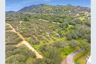  Rainbow Heights Road, Fallbrook, CA 92028 - Photo 12