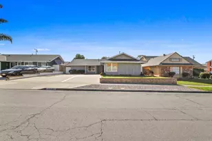 24842 Calle El Toro Grande, Lake Forest, CA 92630 - Photo 2