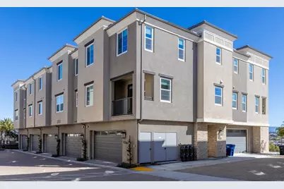 1227 Sunrise Vw. #105, San Marcos, CA 92078 - Photo 4