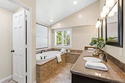 1222 Lupine Hills Drive, Vista, CA 92081 - Photo 40