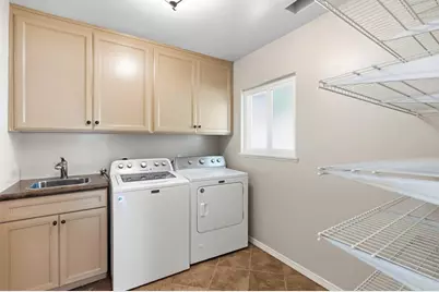 1222 Lupine Hills Drive, Vista, CA 92081 - Photo 30