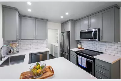 3969 Mahaila Avenue #101, San Diego, CA 92122 - Photo 4