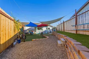 3918 San Lorenzo Ct, Oceanside, CA 92057 - Photo 10