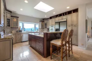 30181 Via Maria Elena, Bonsall, CA 92003 - Photo 6