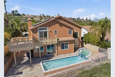 29 Villa Valtelena, Lake Elsinore, CA 92532 - Photo 8