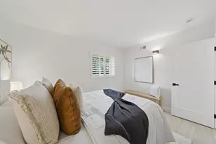 323 Glencrest Dr, Solana Beach, CA 92075 - Photo 36