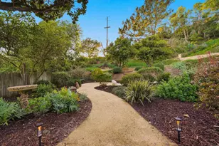 323 Glencrest Dr, Solana Beach, CA 92075 - Photo 46