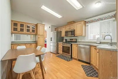 13941 Wisteria Ave, Poway, CA 92064 - Photo 4