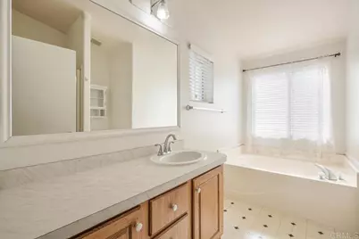 13941 Wisteria Ave, Poway, CA 92064 - Photo 10