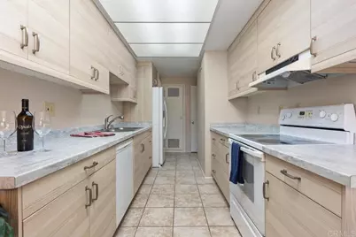 12389 Santiago Road, San Diego, CA 92128 - Photo 20