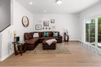 4057 Lamont Street, San Diego, CA 92109 - Photo 8