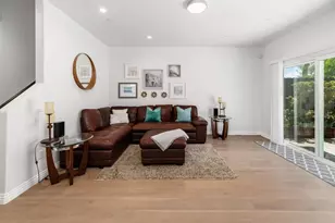 4057 Lamont St, San Diego, CA 92109 - Photo 8