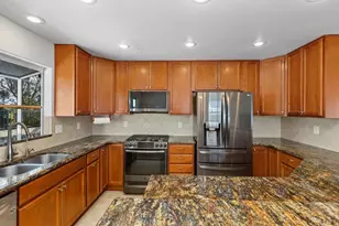 727 Dane Dr, San Marcos, CA 92069 - Photo 18