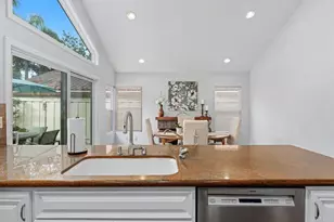 1825 Hummock Ln, Encinitas, CA 92024 - Photo 12