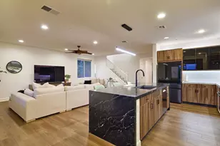 224 Flores Ln, Vista, CA 92083 - Photo 10