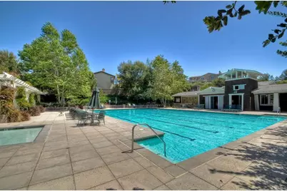 7060 Sitio Caliente, Carlsbad, CA 92009 - Photo 42