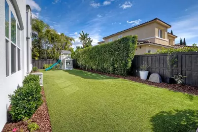 7060 Sitio Caliente, Carlsbad, CA 92009 - Photo 34