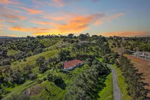 707 S Live Oak Park Rd, Fallbrook, CA 92028 - Photo 34