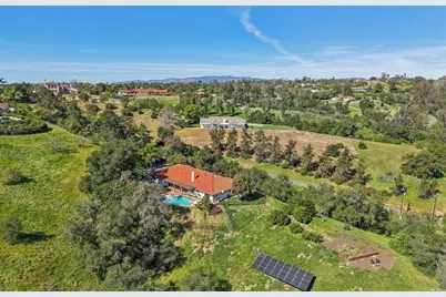 707 S Live Oak Park Road, Fallbrook, CA 92028 - Photo 44