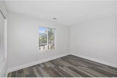 2891 Oakwood Creek Way, Escondido, CA 92027 - Photo 16