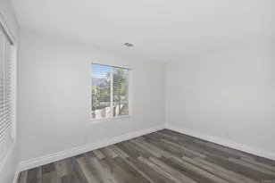 2891 Oakwood Creek Way, Escondido, CA 92027 - Photo 16