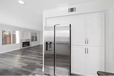 2891 Oakwood Creek Way, Escondido, CA 92027 - Photo 10