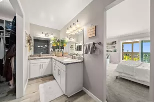 6827 El Fuerte St, Carlsbad, CA 92009 - Photo 46