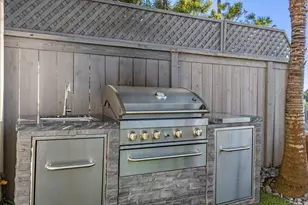 7039 Whitewater St, Carlsbad, CA 92011 - Photo 38
