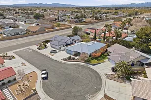 905 Cimarron Ct, Ridgecrest, CA 93555 - Photo 4