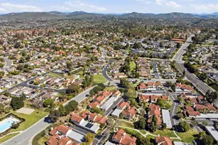 1733 Gentle Breeze Ln, Encinitas, CA 92024 - Photo 52