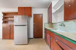 4176 Epsilon St, San Diego, CA 92113 - Photo 10