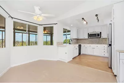 1402 Village View Road, Encinitas, CA 92024 - Photo 10