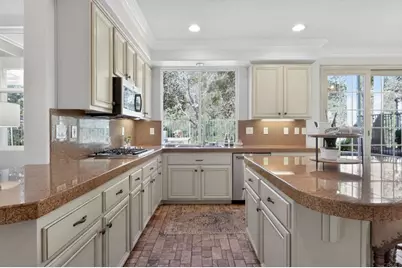 2776 W Canyon Avenue, San Diego, CA 92123 - Photo 10