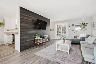 2306 Altisma Way, Carlsbad, CA 92009 - Photo 4