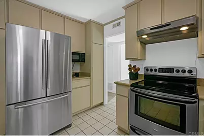 4671 Robbins Street, San Diego, CA 92122 - Photo 10