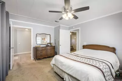 2250 N Broadway #31, Escondido, CA 92026 - Photo 26