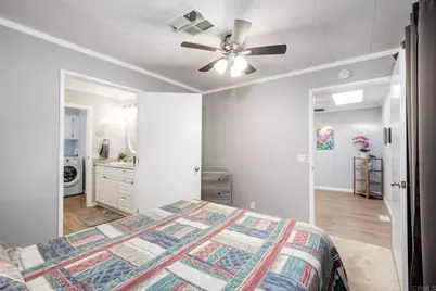 2250 N Broadway #31, Escondido, CA 92026 - Photo 20