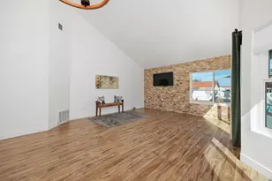 4706 Zamora Way, Oceanside, CA 92056 - Photo 14