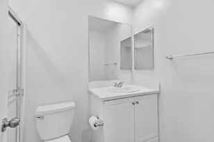 10449 Nighthawk Ct, Moreno Valley, CA 92557 - Photo 16