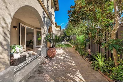 2831 Piantino Circle, San Diego, CA 92108 - Photo 14